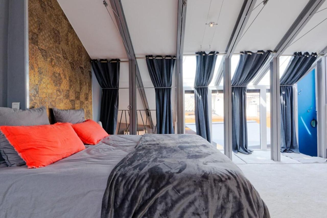 Air-Conditioned Duplex Apartment With Furnished Terrace In The City Center Aix-en-Provence Exterior photo